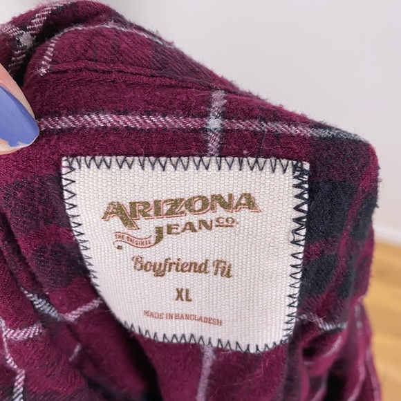 Arizona jeans red plaid flannel button down xl - Picture 3 of 3